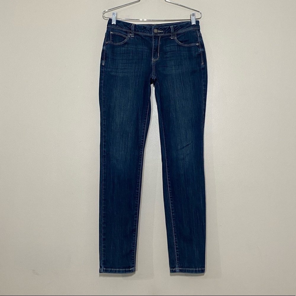 Simply Vera wang || Woman’s Mid Rise stretch skinny Jeans size 4
